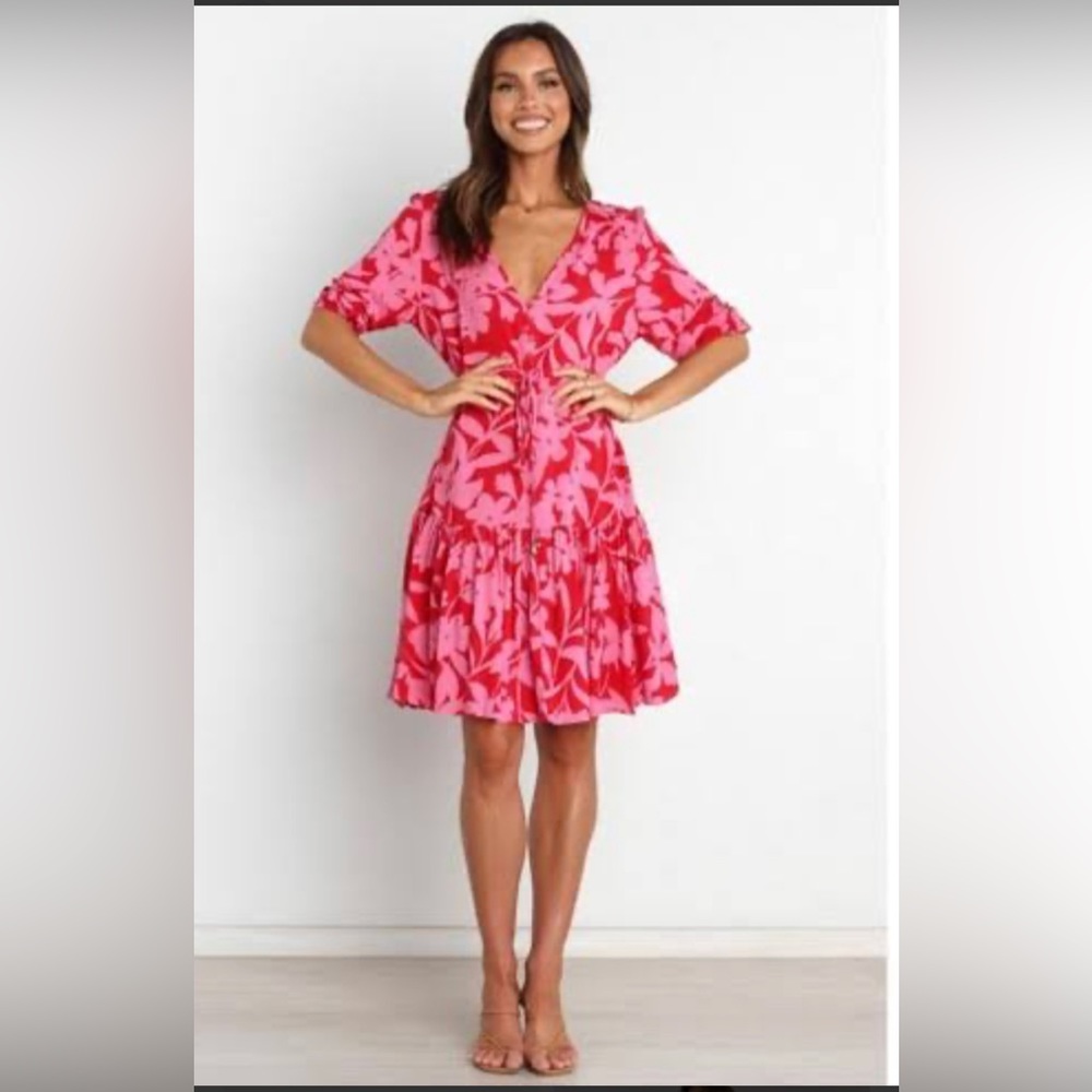 Petal & Pup dress size small
